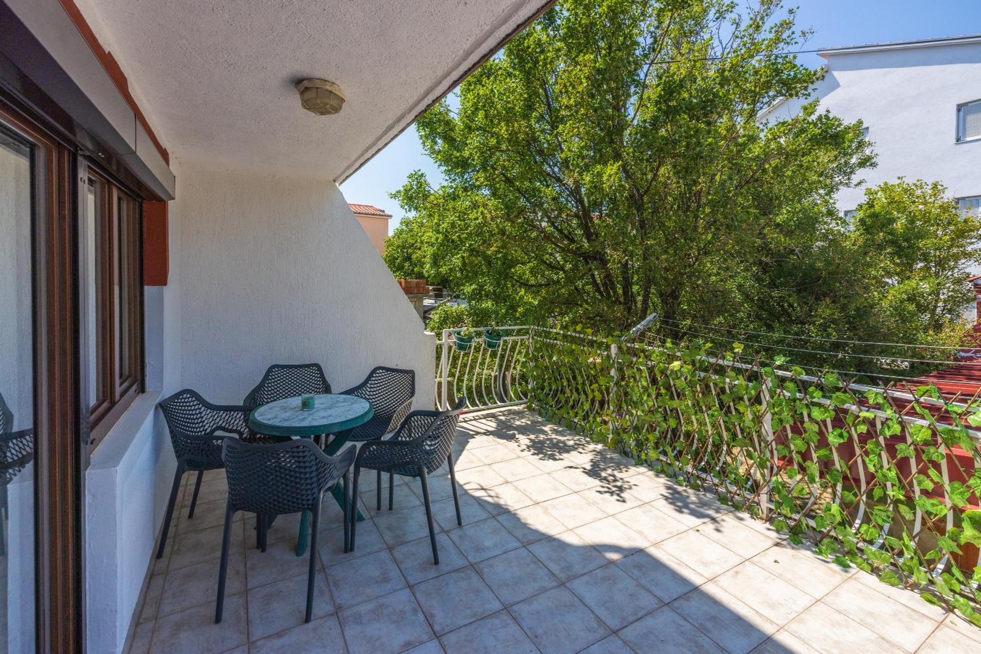 Apartment Dom Ядраново Екстериор снимка