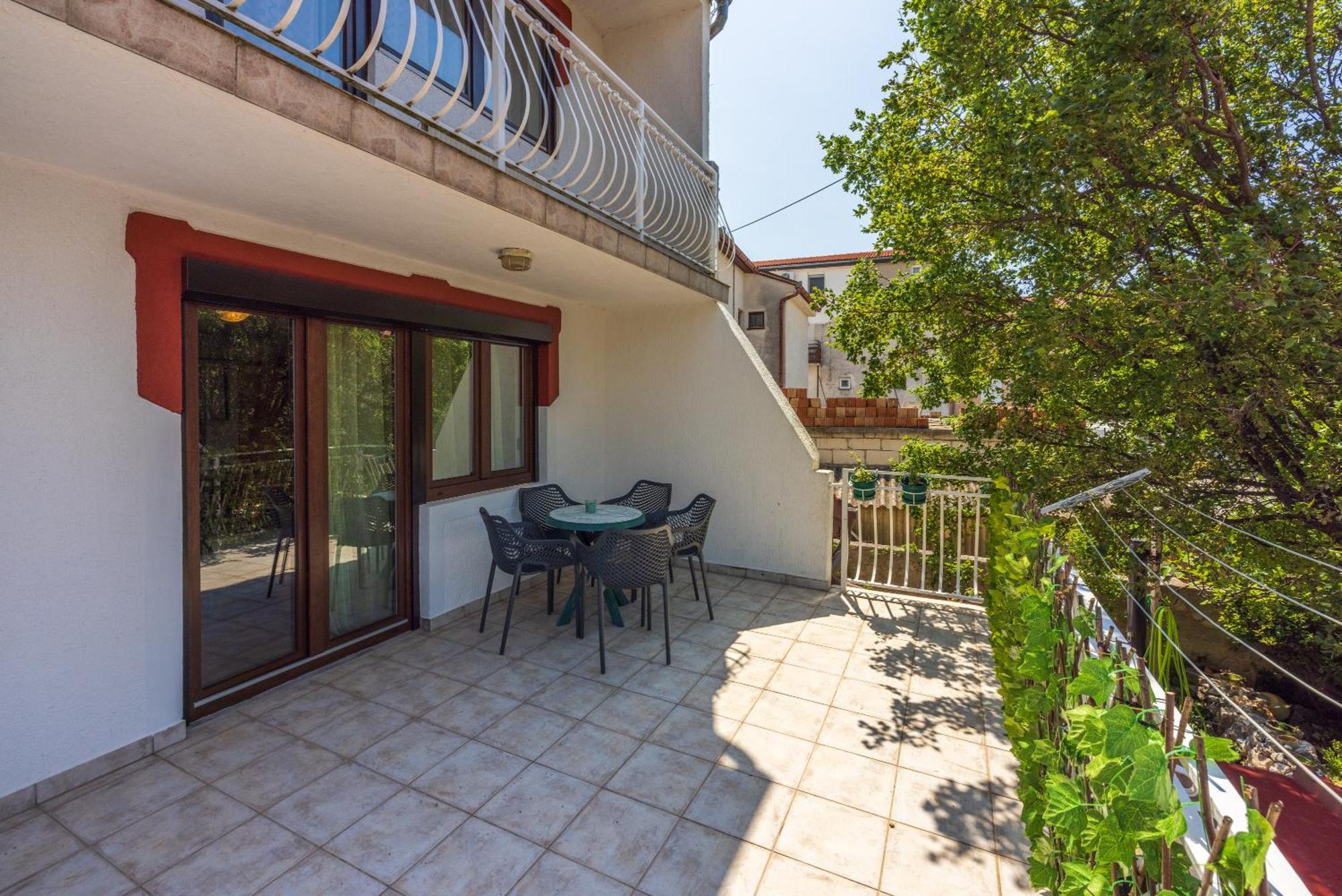 Apartment Dom Ядраново Екстериор снимка