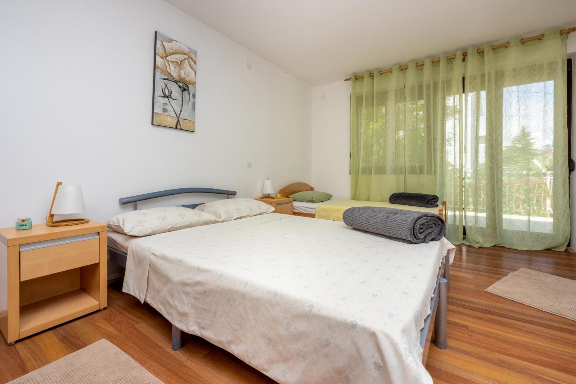 Apartment Dom Ядраново Екстериор снимка