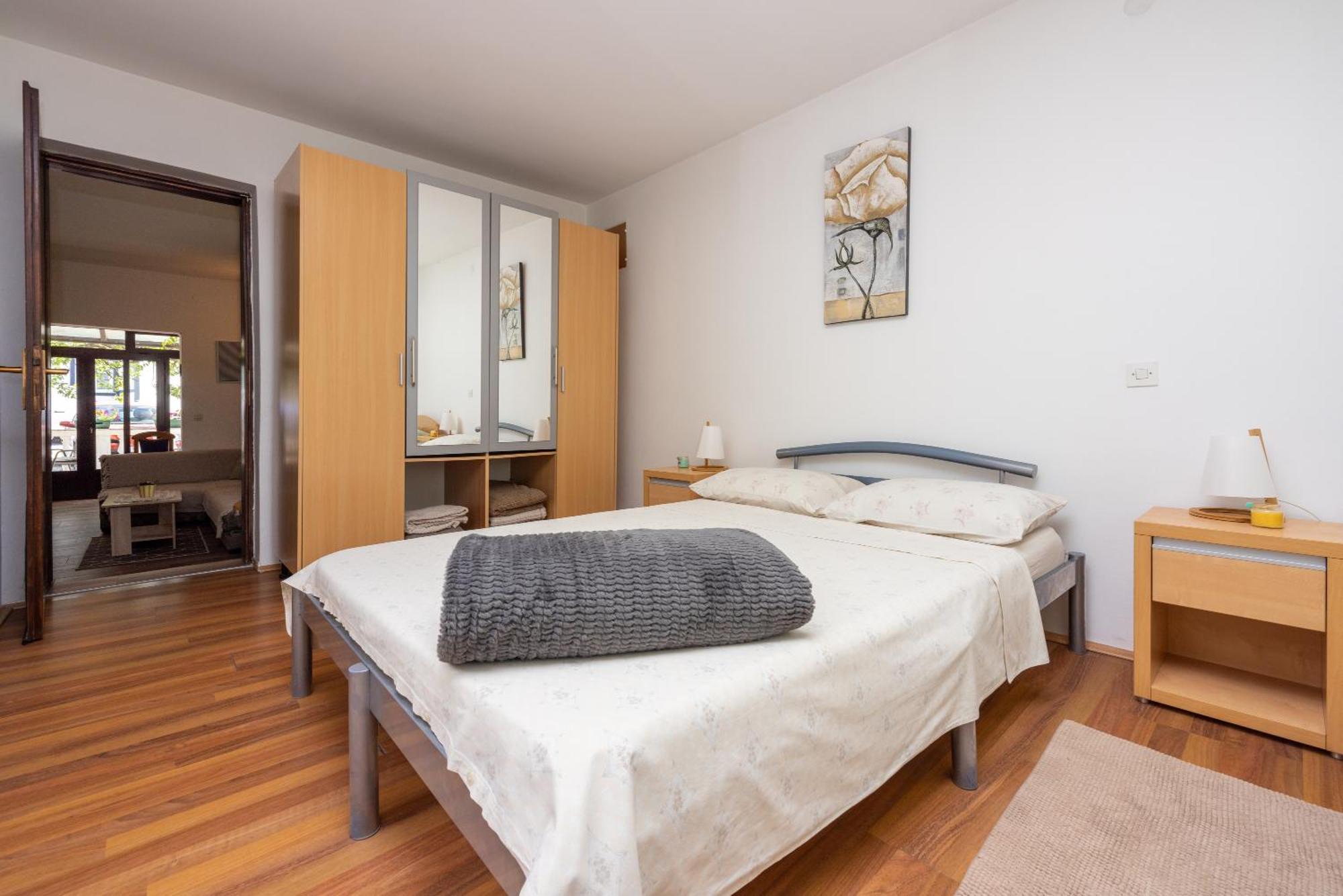Apartment Dom Ядраново Екстериор снимка