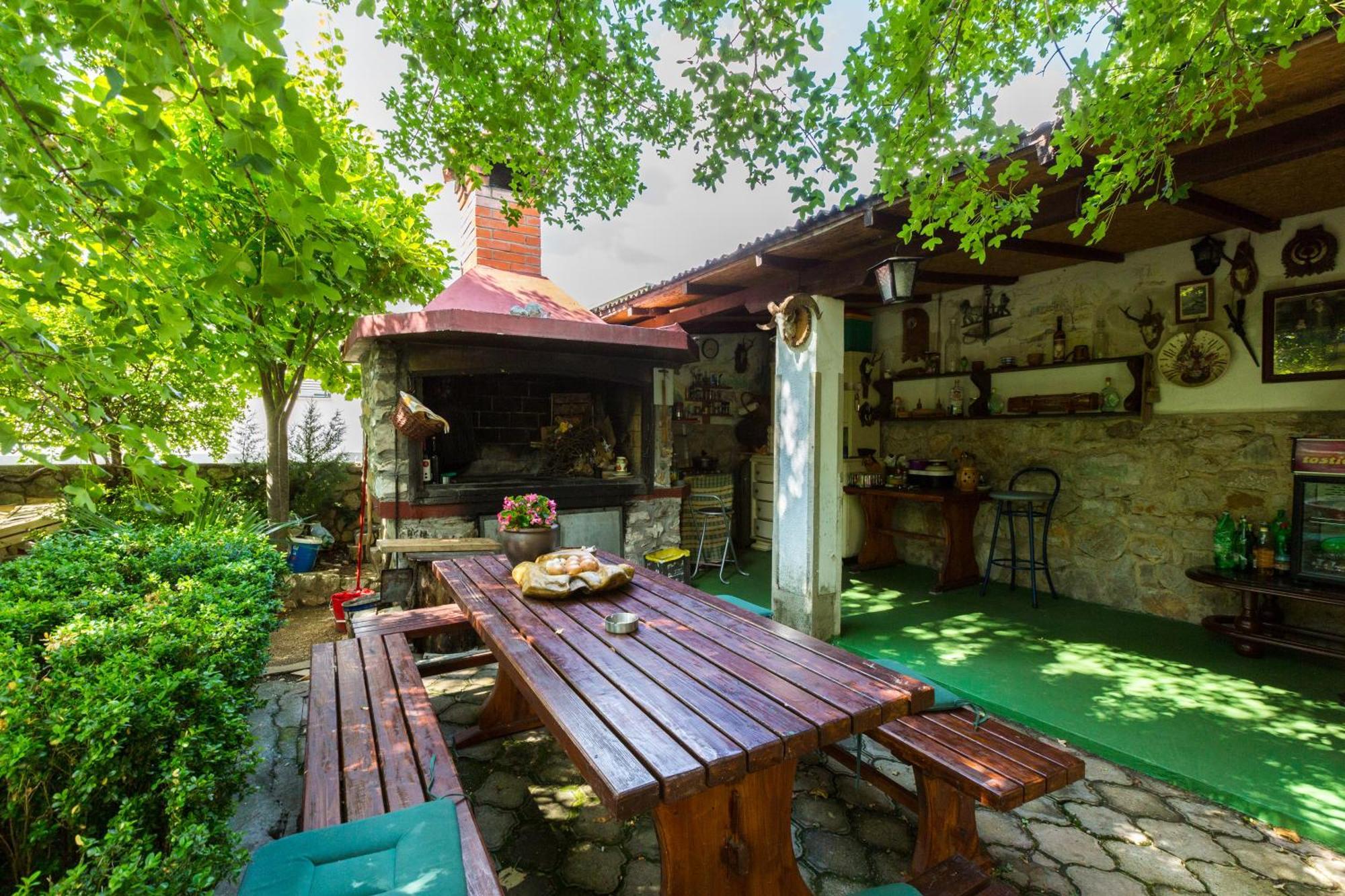 Apartment Dom Ядраново Екстериор снимка